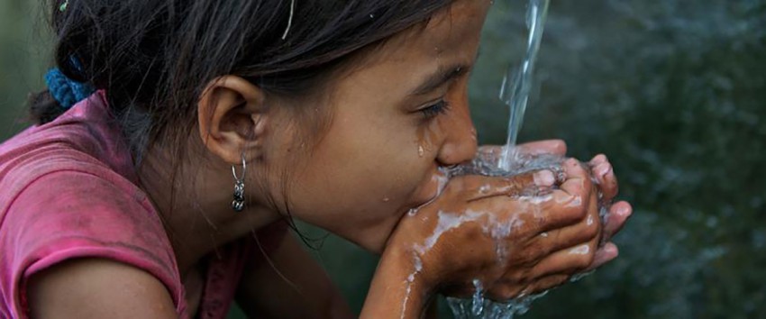 La humanidad necesita agua: comprométete con un uso responsable